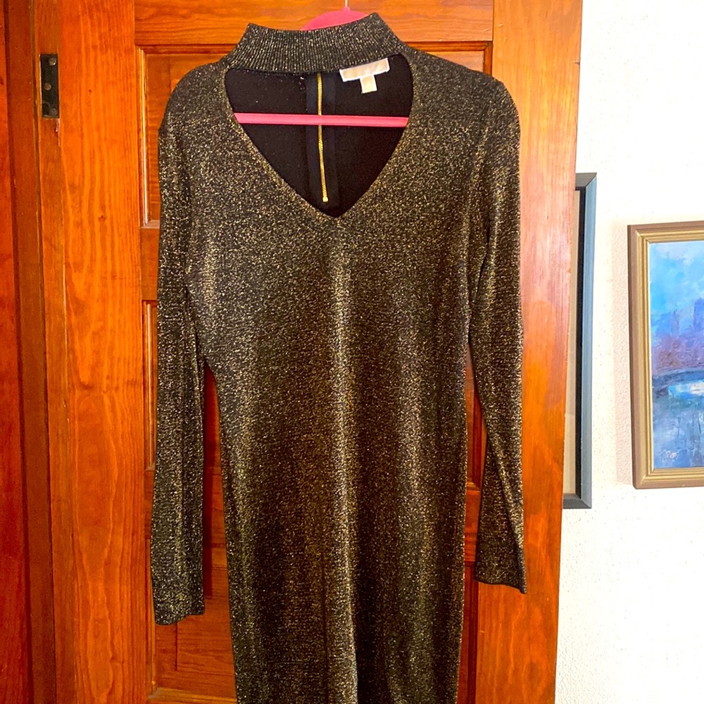 Long MICHAELKORHSBALCK w/GOLD.High neck /open at the chest/back zipper